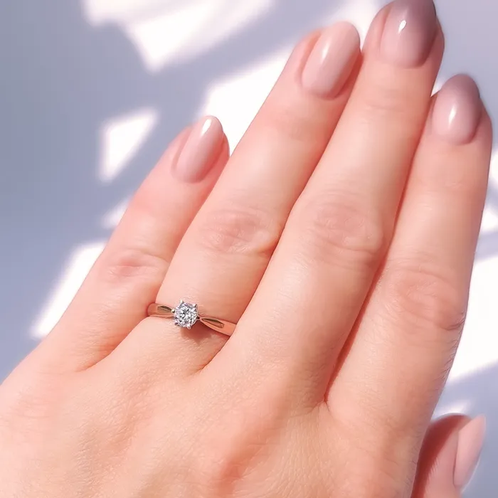 Pierścionek z brylantem certyfikowanym 0,30ct F/VVS1 z różowego i białego złota AP-6630PB