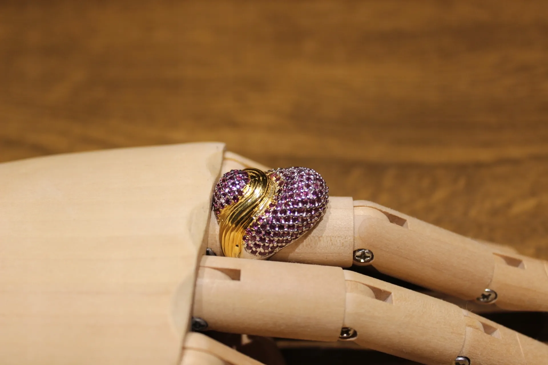 Pierścionek naturalne rodolity 15.5