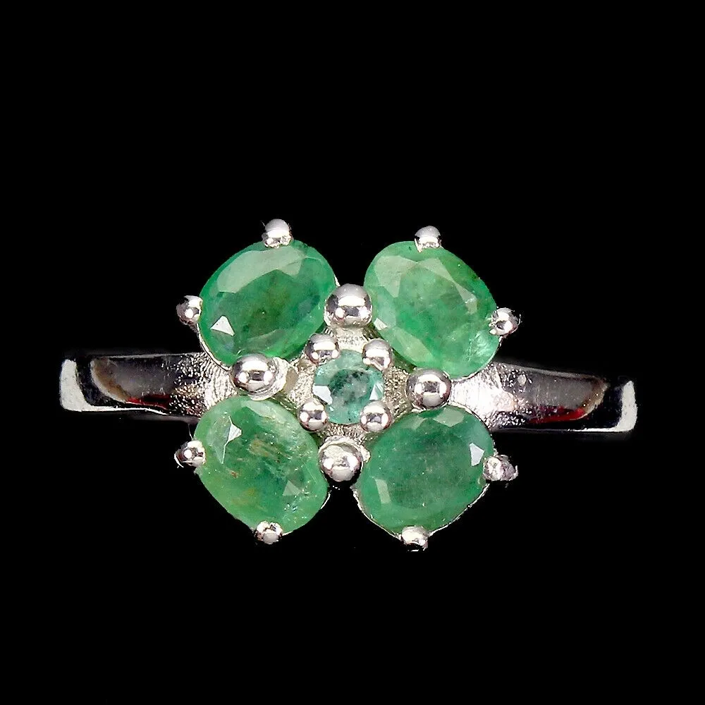 Pierścionek delikatny r 16 naturalne szmaragdy 925