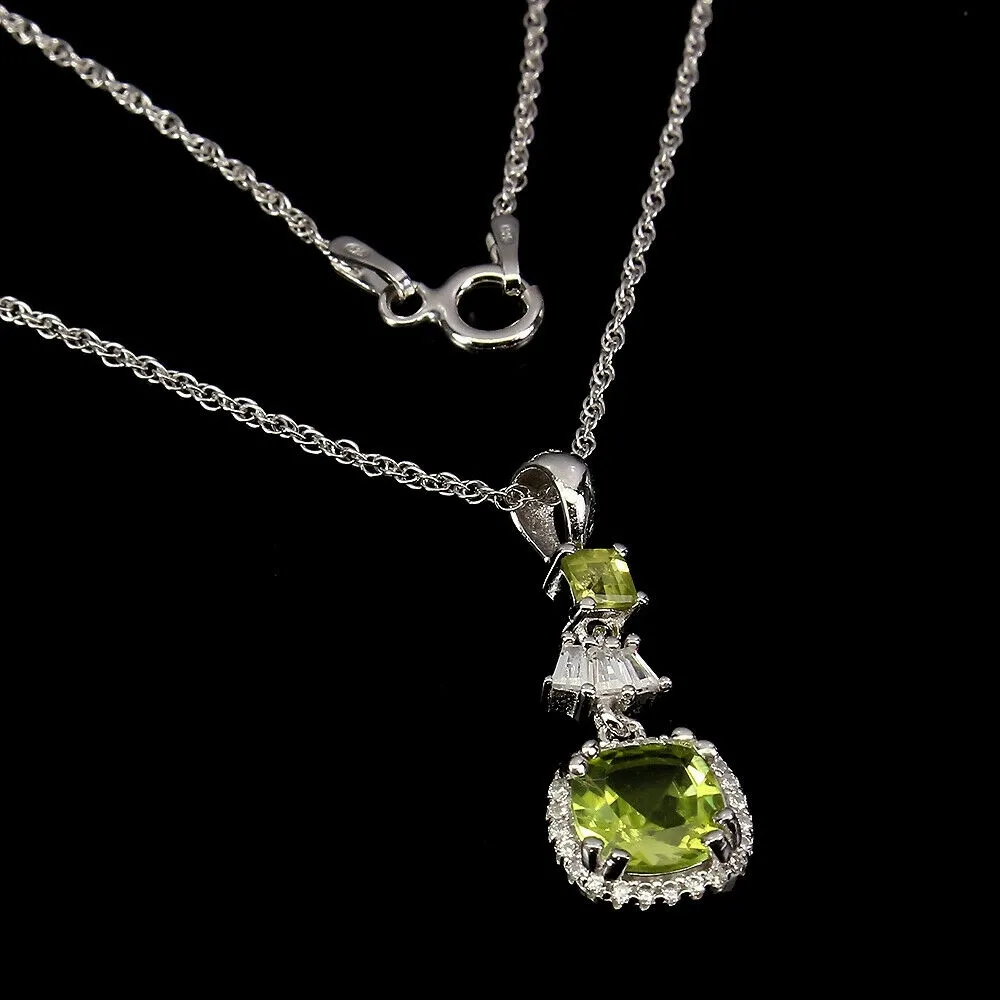 Delikatny naszyjnik naturalne oliwiny cyrkonie 925