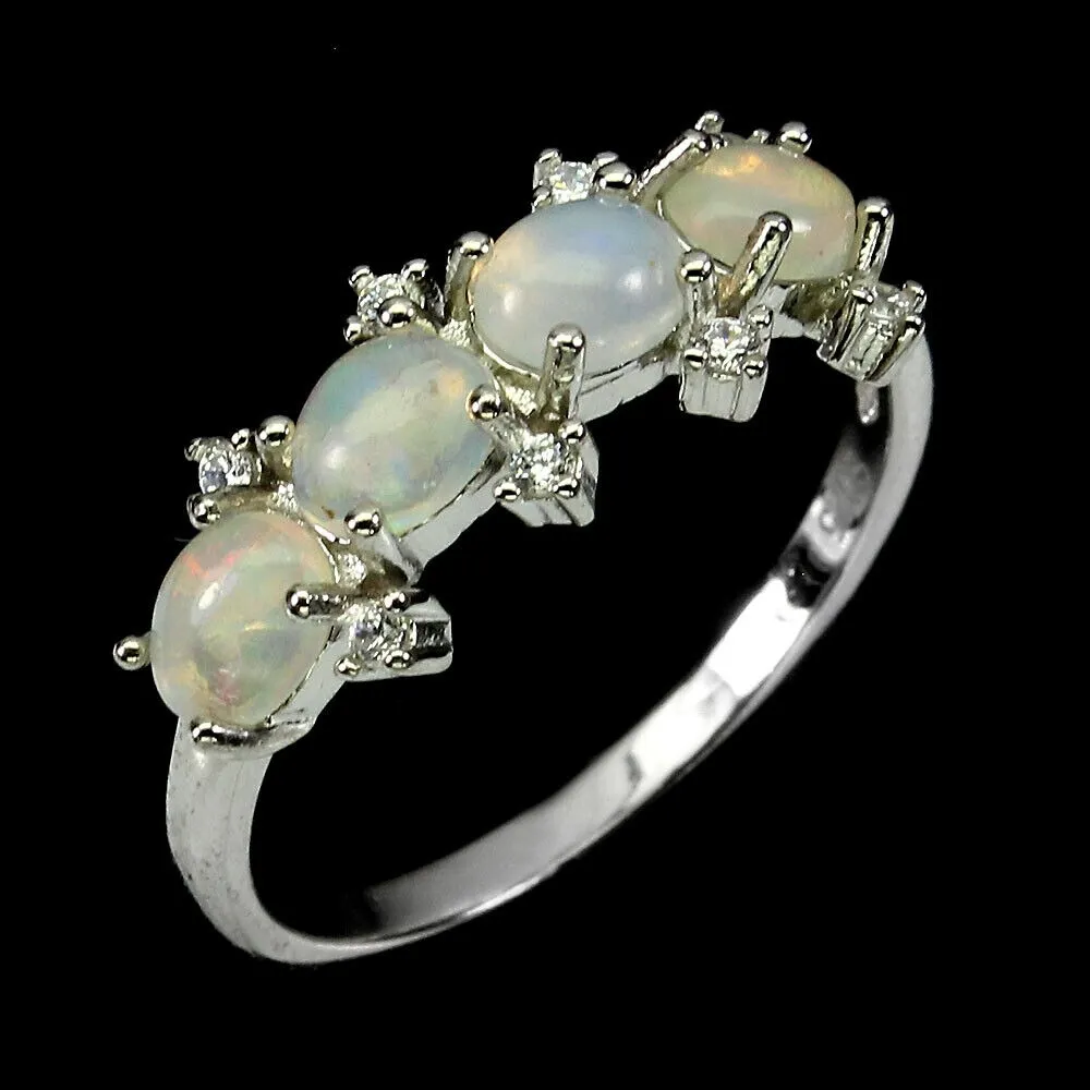 Delikatny srebrny pierścionek opale ogniste r 17