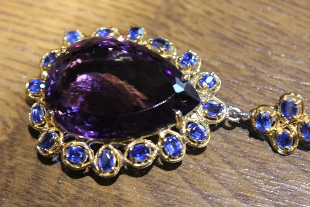 Srebrny zjawiskowy wisiorek naturalny 61ct ametyst kianity