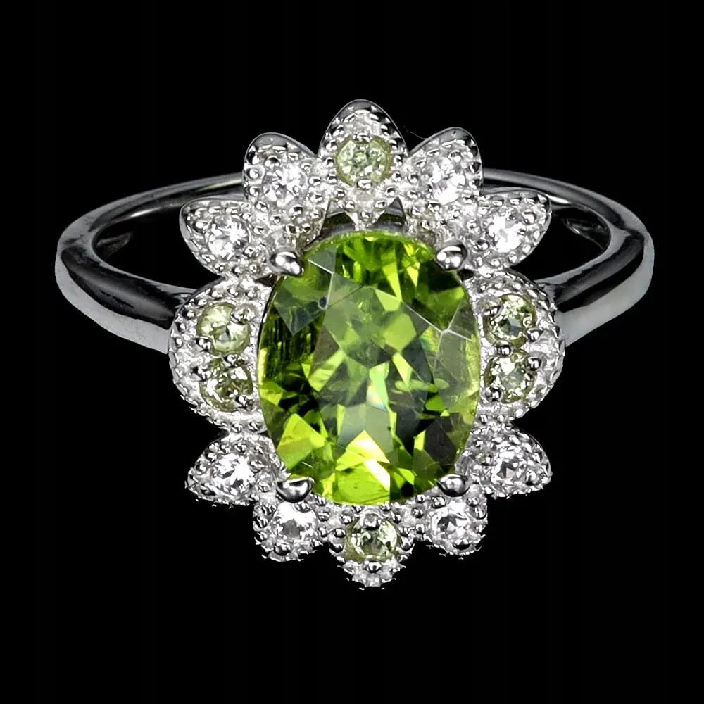 Pierścionek elegancki naturalny oliwin białe topazy r 14 925