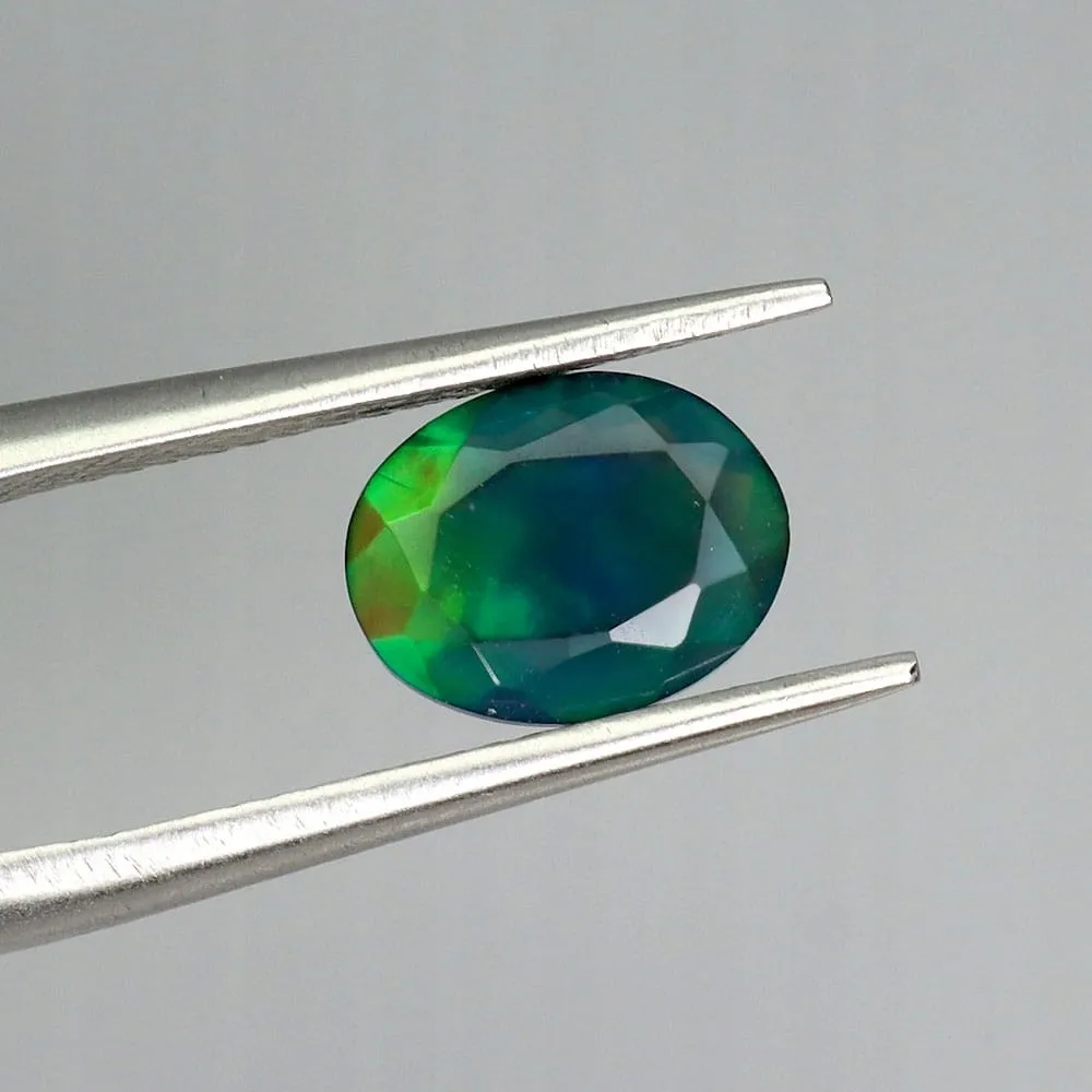 Opal czarny kamień naturalny 1.16ct IF AAA