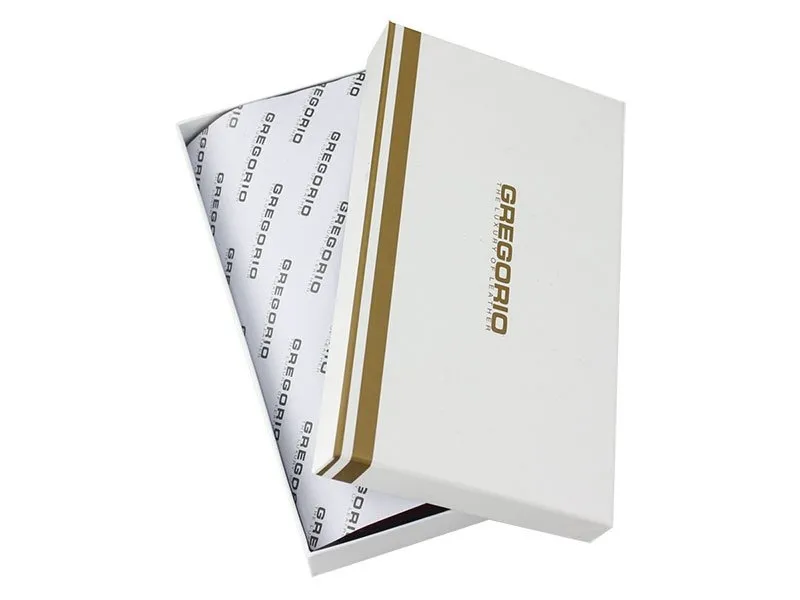 Duży portfel damski Gregorio z tłoczonym motywem motyli, wykonany z lakierowanej skóry