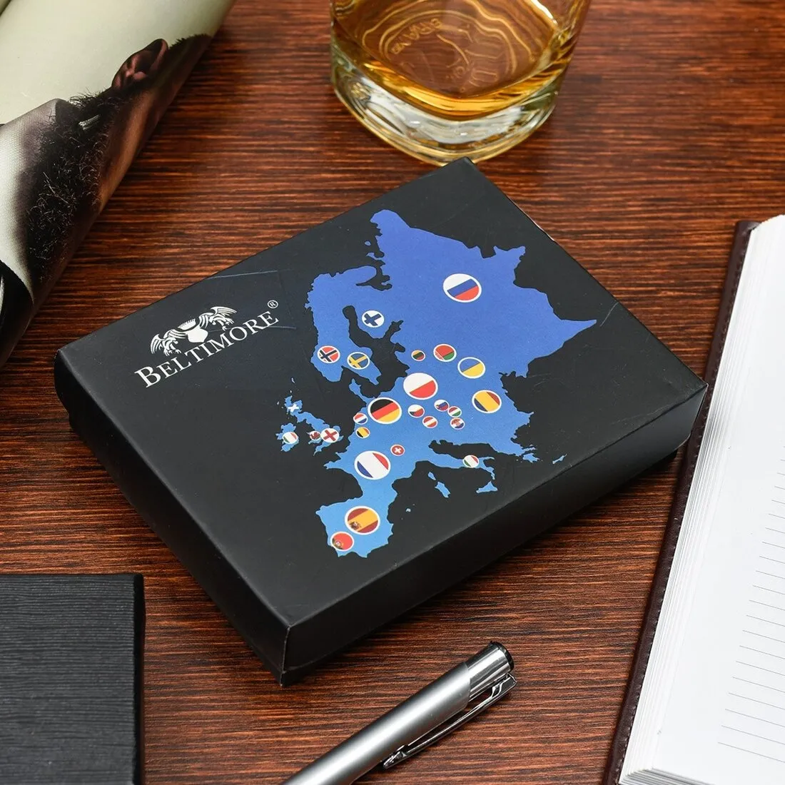 Brązowy Duży pionowy portfel ze skóry naturalnej od marki Beltimore