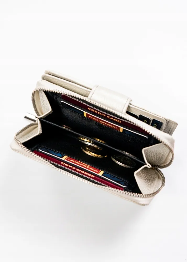 Skórzany damski portfel Peterson PTN 76115-SD