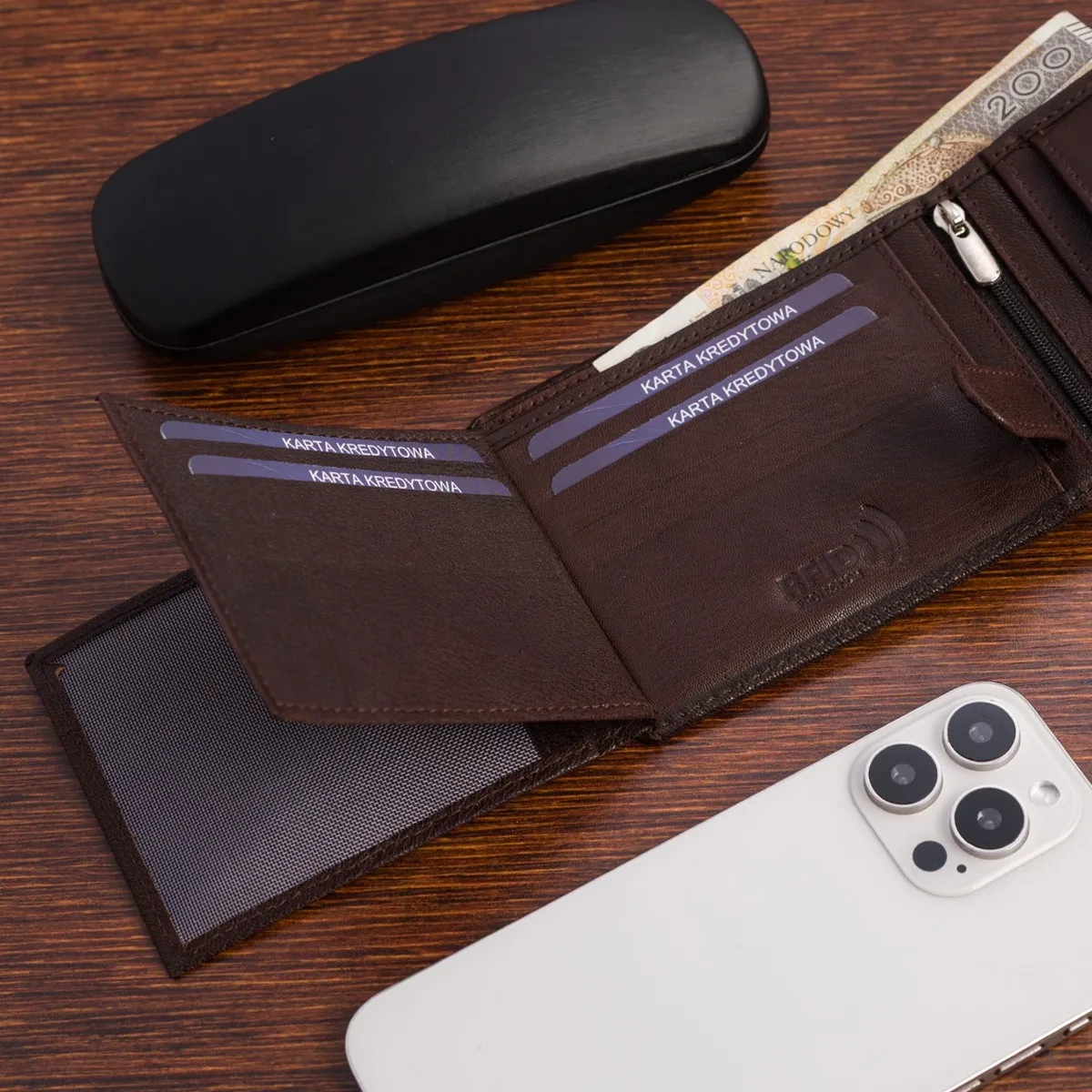 Klasyczny, poziomy portfel męski rfid Beltimore D31 w brązowym kolorze