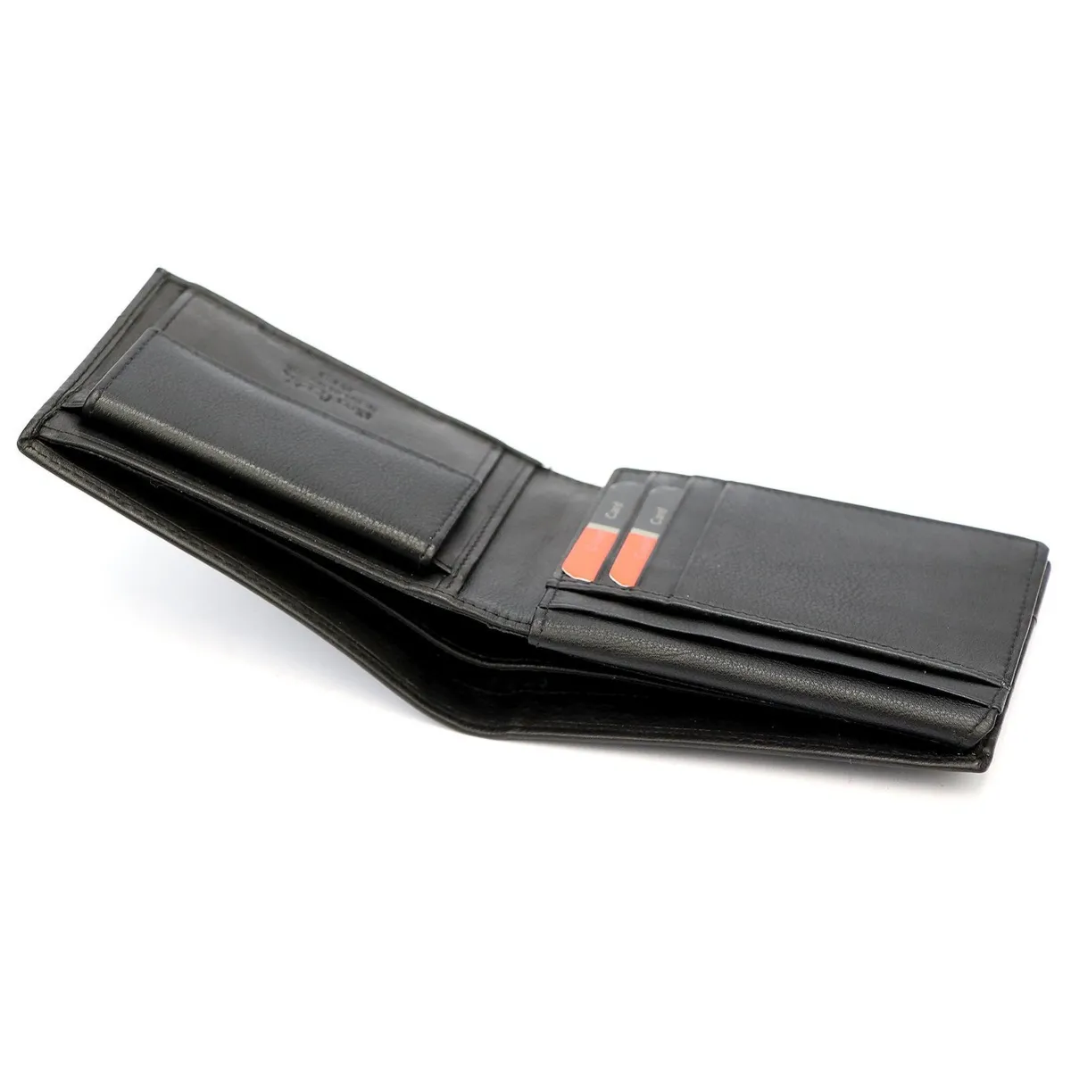 Stylowy i pojemny Skórzany męski portfel marki Pierre Cardin z RFID Stop