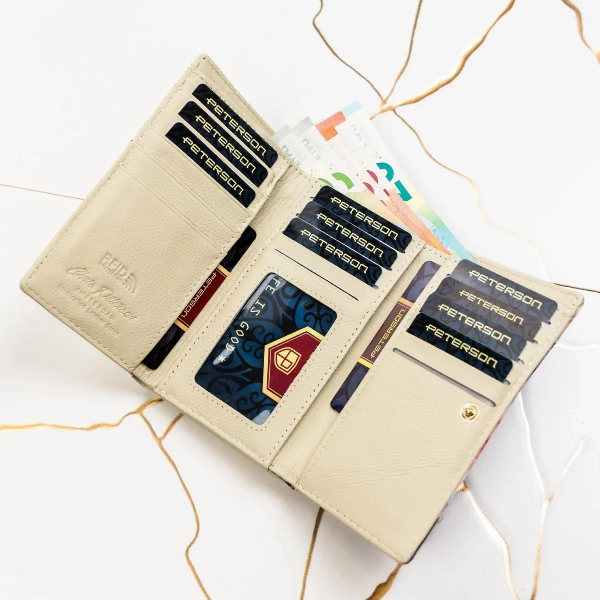 skóra naturalna + Damski portfel ze skóry ekologicznej Peterson PTN PX23-PF1