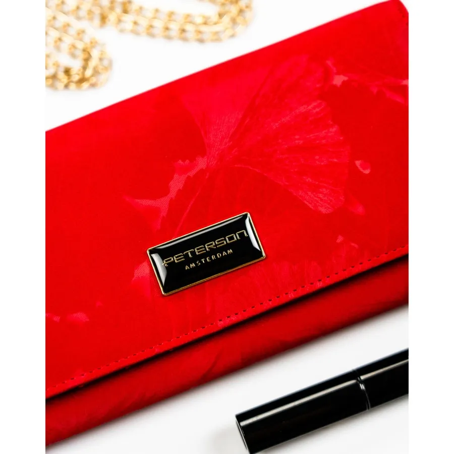 Czerwony portfel damski ze skóry naturalnej i ekologicznej zamykany zatrzaskiem - Peterson