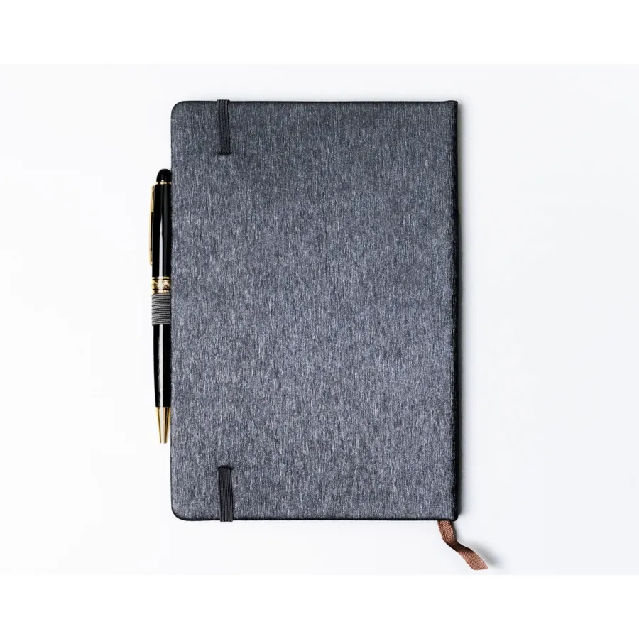 Notes w formacie A5 w szarym kolorze zadrukowany w linie - Peterson