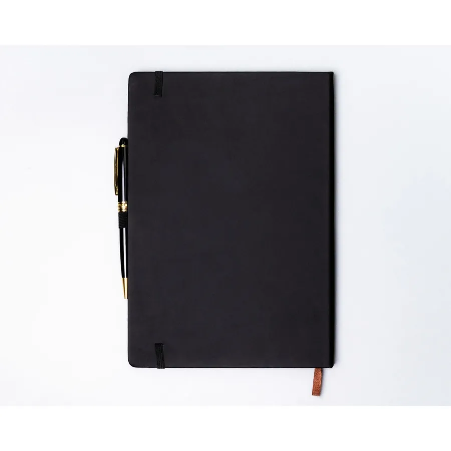 Czarny notes w twardej oprawie formacie B5 zadrukowany w linie - Peterson