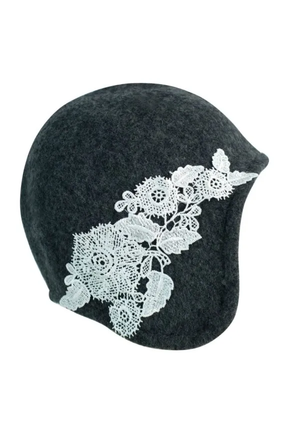 Czapka Delicate Flower