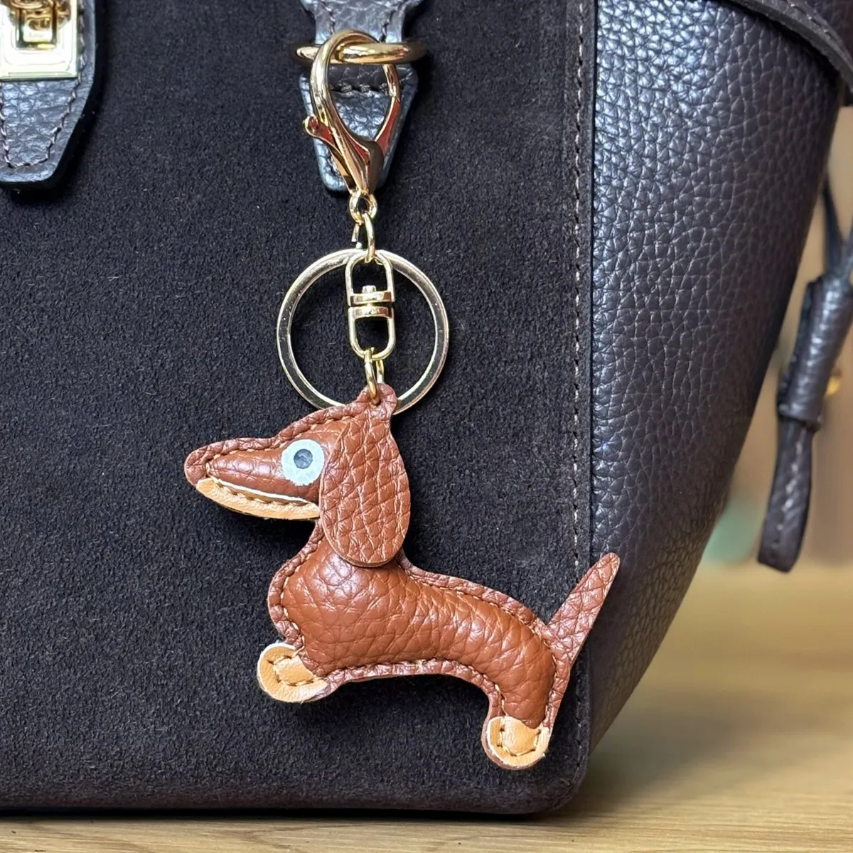 Florence brelok do torebki zawieszka do kluczy pies skóra naturalna
