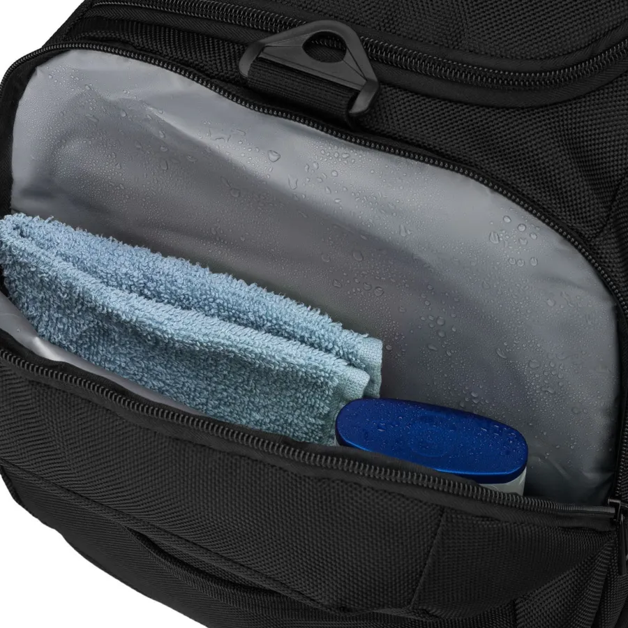 Sportowa torba treningowa z poliestru w czarnym kolorze - Peterson